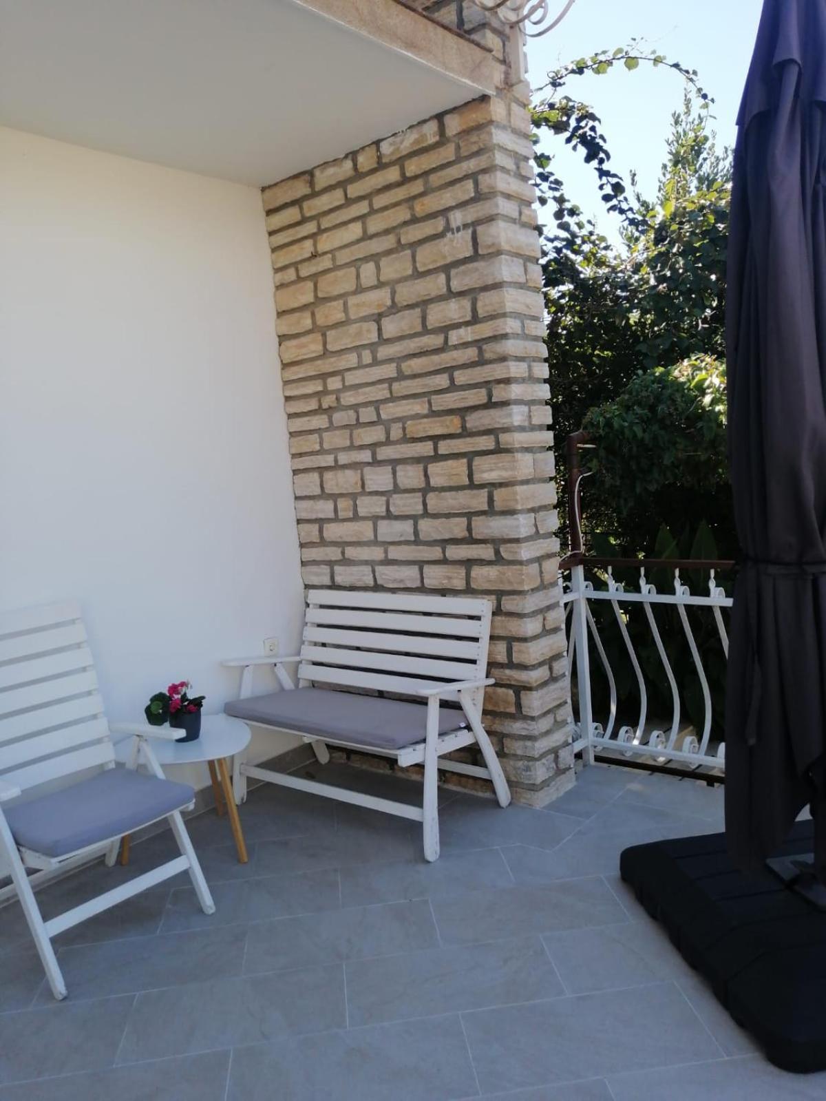 Apartments Kursan Seget Vranjica Ngoại thất bức ảnh