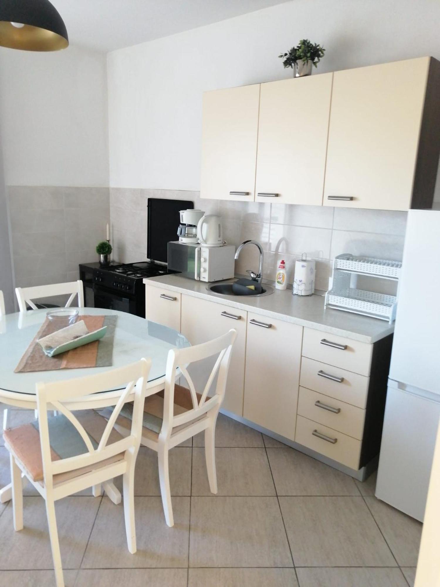 Apartments Kursan Seget Vranjica Ngoại thất bức ảnh