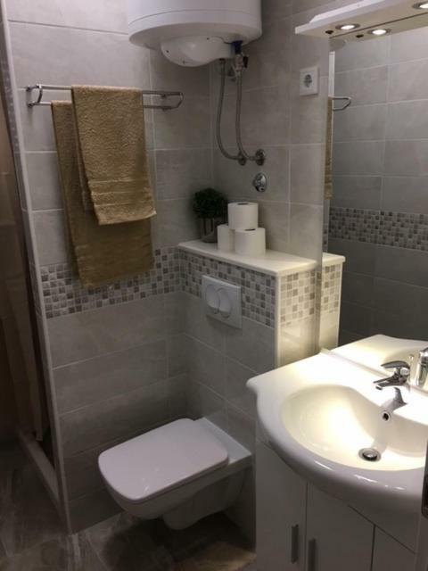 Apartments Kursan Seget Vranjica Ngoại thất bức ảnh